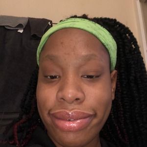 Meet your Posher, Reyonna